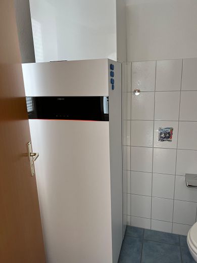 gepflegtes Reihenendhaus – Gäste-WC/ Gastherme