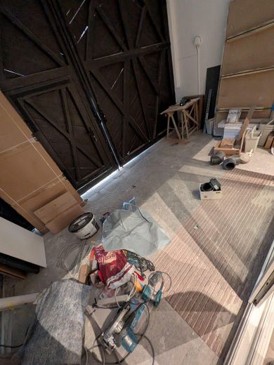 Erstbezug! Neue 2,5-Zi Wohnung in Toplage von Rüdesheim mit Einbauküche & Terrasse – Terrasse