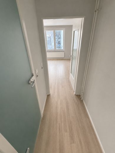 Perfekt geschnittene und zentrale Wohnung in bester Lage – Flur
