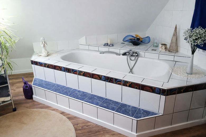 Bad im Dachgeschoß - Wanne