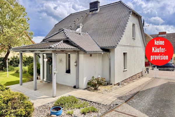 HORN IMMOBILIEN ++ geschmackvoll renoviertes Einfamilienhaus in Pampow bei Löcknitz.