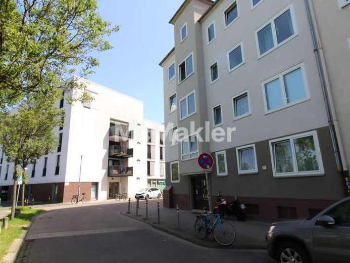 Gepflegte 2-Zimmer Wohnung mit Balkon in ruhiger und zentraler Lage gut vermietet für Kapitalanleger – Foto 1