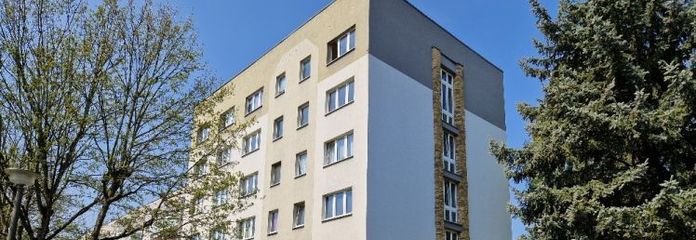 Affordable one-room apartment with fitted kitchen! Ideal for trainees & students!