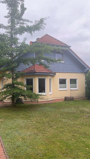 Wohnen, wo andere Urlaub machen – hochwertiges Einfamilienhaus mit eigenem Steg – Foto 10