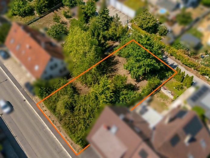 Zentrale Lage, vielfältige Möglichkeiten – Grundstück im Herzen von Knittlingen! – Foto 1
