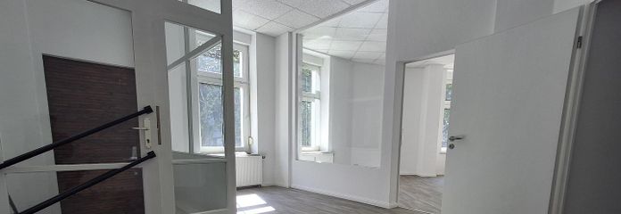 Büro 1