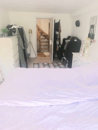 Super Lage im Herzen von Herborn - Doppelhaushälfte 130 qm zu vermieten – Schlafzimmer