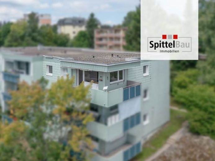 Sonnige und ruhig gelegene 4-Zimmer-Wohnung mit traumhaftem Schwarzwaldblick – Foto 1