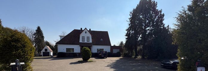 Straßenansicht