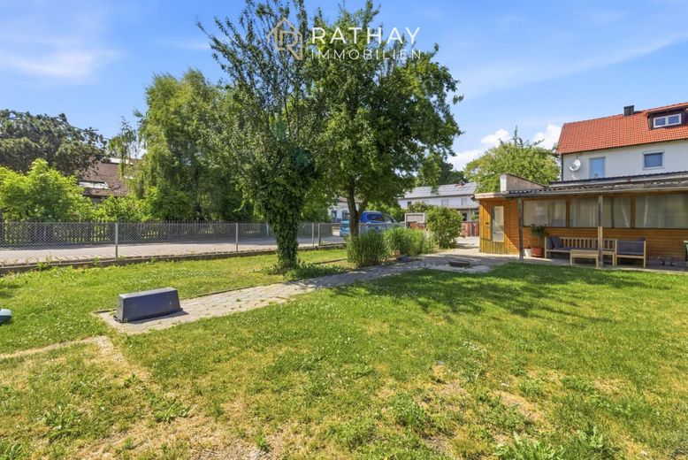 Seltene Gelegenheit in Dingolfing - Doppelhaushälfte mit großem Grundstück in ruhiger Lage nahe BMW – Garten