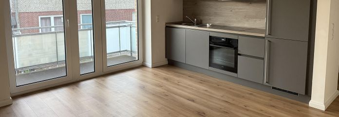Modern 2-room apartment with balcony in a central location in Pinneberg
