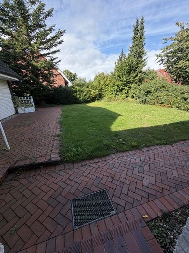 Exclusief wonen op een toplocatie in Lübeck - 160 m² woonoppervlakte op 777 m² eigen grond – Hinterer Gartenbereich