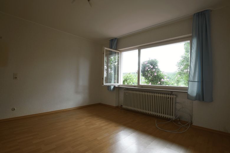 Charmantes Einfamilienhaus in idyllischer Lage, provisionsfrei ! – 2.Kinderzimmer im UG