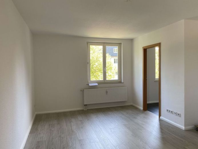 EBK inkl (Bilder in Kürze) ! frei ab SOFORT ! 2. OG / Wanne ! – Foto 1