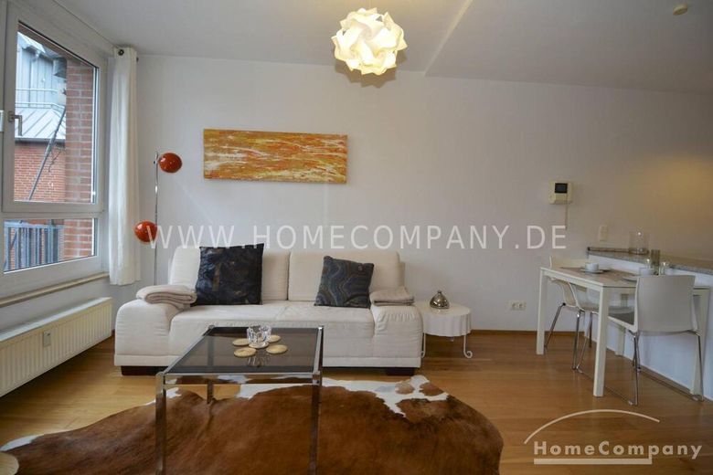 बालकनी के साथ Prenzlauer Berg में उज्ज्वल और सुंदर 2 कमरों का अपार्टमेंट – b083308fc67fea5ef88163ea87e6455ab6bcd6b5.jpg