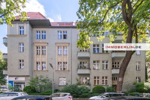 IMMOBERLIN.DE - Чарівна старовинна квартира з ліпниною та тихим балконом у популярному Rheingauviertel