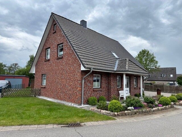 Ostseenahes Doppelhaus in Sackgassenlage – Seitenansicht