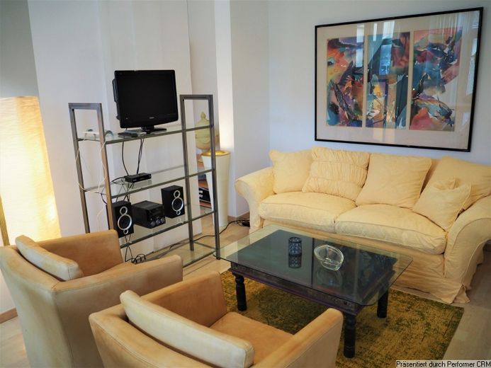 Sehr ruhige, schön möblierte Apartmentwohnung mit Loftcharakter, PKW-Stellplatz möglich – cf54fdab2484a62352fb8b169f9f99dd799eb085.jpg