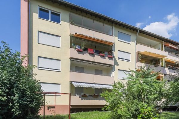 Ankommen, wohlfühlen, gestalten: 3 Zimmer mit Balkon und Ausblick