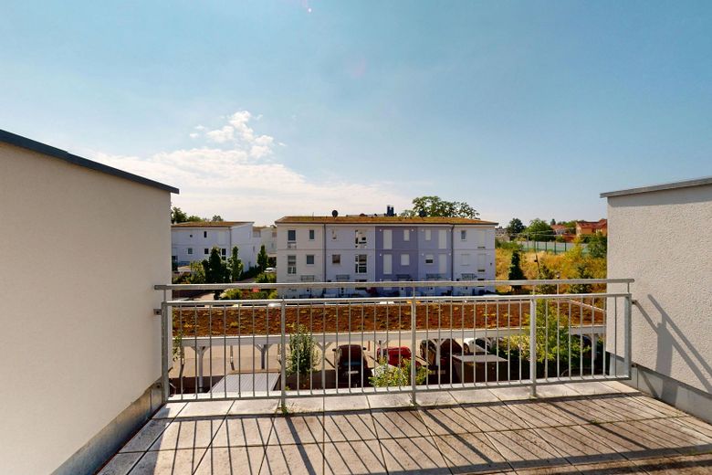 Modernes Reihenmittelhaus mit Garten und Dachterrasse in Berlin-Lichtenrade – Dachterrassenblick