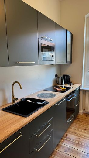 Wunderschöne vollmöblierte Altbau-Wohnung am Stadtpark Steglitz – Küche