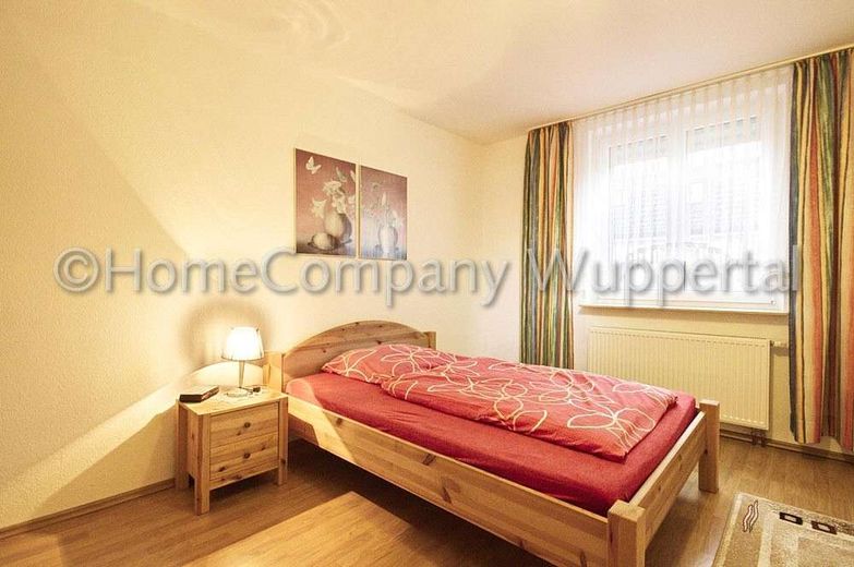 Appartamento moderno con DSL in posizione tranquilla nelle vicinanze del centro di Elberfeld – 9374b33a58b8e59d044255af19525b7f8419fd62.jpg