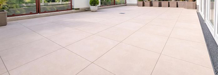 Uneinsichtige Dachterrasse