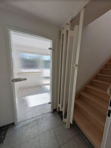 Ohne Provision - Freie 5 Zimmer Wohnung in ruhiger Lage, Garage, Balkon – Zugang Dachspitz