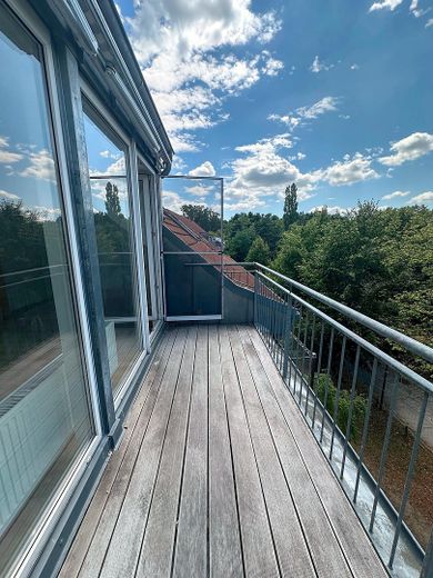 Gemütlicher Rückzugsort in Zossen: 3 Zimmer, Terrasse und See direkt vor der Tür – Balkon