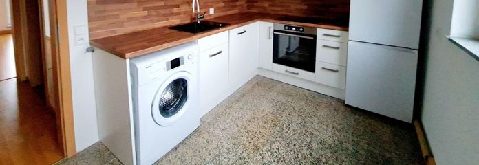 Modernisierte 2-Zi.-Wohnung in 95369 Untersteinach! – Küche mit moderner Einbauküche