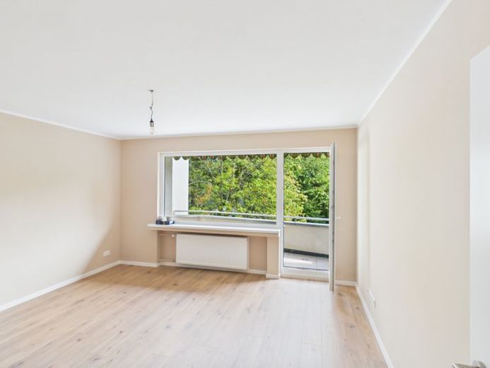 Erstbezug nach Teilsanierung - 3-Zimmer- Wohnung in Burscheid mit Blick ins Grüne – Foto 1