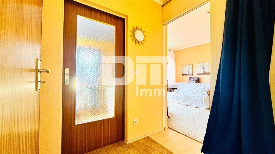 Gepflegtes 1 bis 2 Familienhaus in gesuchter Ortsrandlage mit Panoramablick – OG / DG Windfang