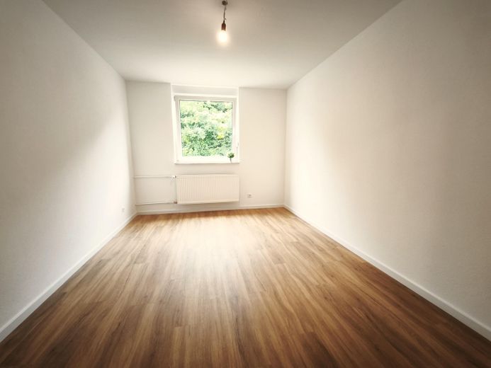Een droom – instapklaar 3,5-kamerappartement met balkon en garage – Arbeits-/Kinderzimmer