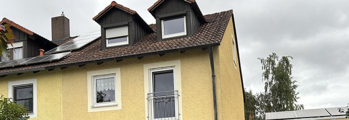 Rückansicht mit Terrasse