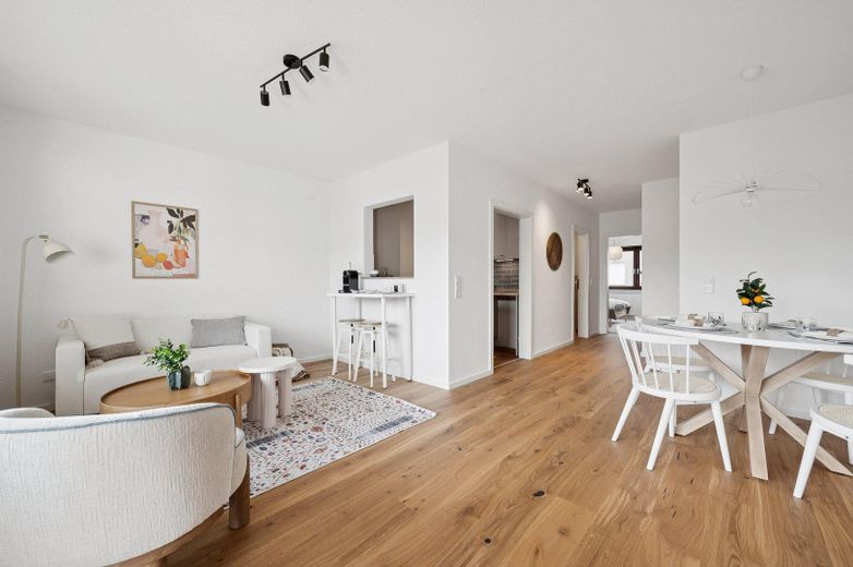 Ihr Platz zum Durchatmen: Moderne 2-Zimmer-Wohnung mit Grünblick im Herzen von Neckarau – Wohnen-/Essen