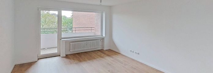 Modern 4-room apartment with BALCONY and bathtub in Lübeck-Buntekuh – Ansicht I: Wohn- und Esszimmer