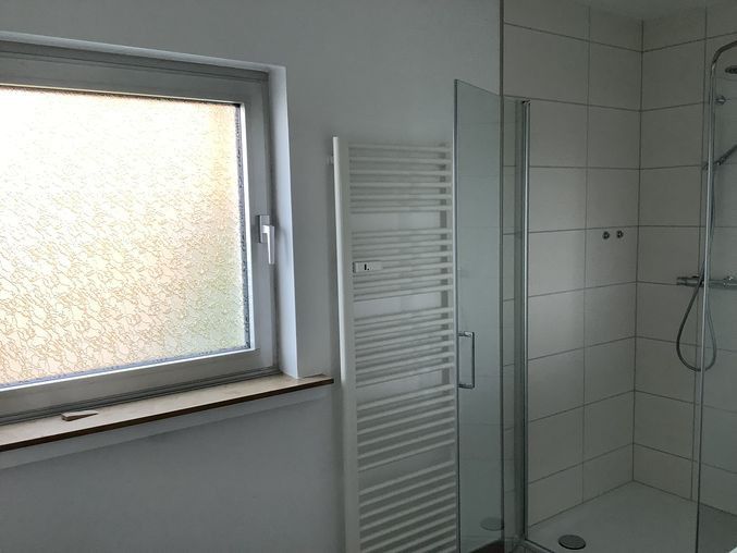 Renovated 3-room apartment with lots of daylight – Bad