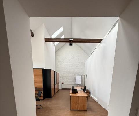 Büro incl. Möbel und Inventar zu vermieten / Krefeld