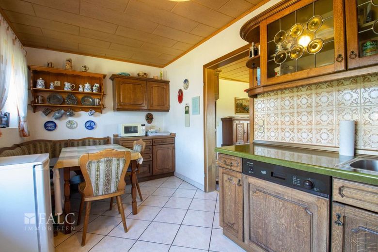Ein Haus mit vielen Möglichkeiten! – Küche