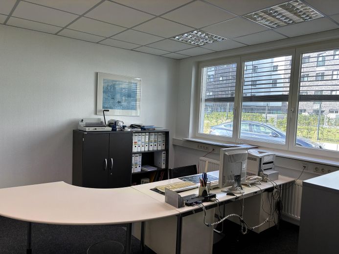 Büro 2