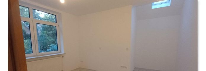 2 Arbeits-/Kinderzimmer