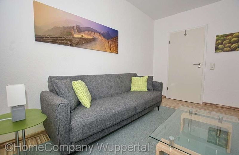 Modern, centrally located 2-room apartment with DSL – 1df5f6a95b1206efd686f2379e45673e0214c0eb.jpg