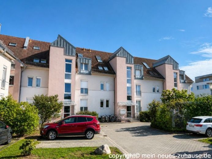 Gepflegte 3-Zimmer-Dachgeschosswohnung zur Eigennutzung oder Vermietung! – Foto 1