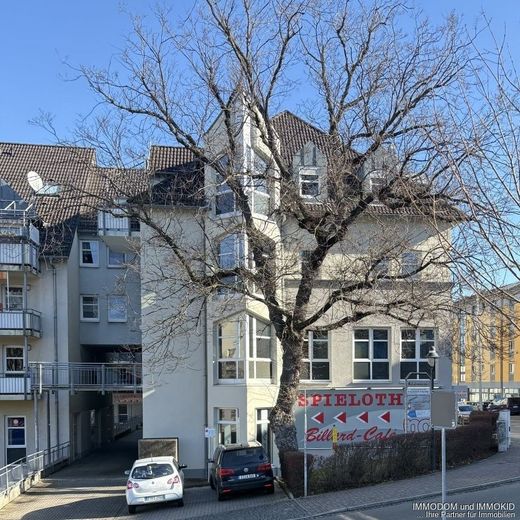 Lukrative Praxis- oder Bürofläche (teilbar) zu vermieten! – Außenansicht