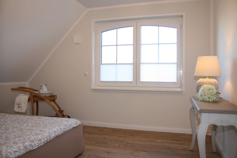 das Schlafzimmer 2