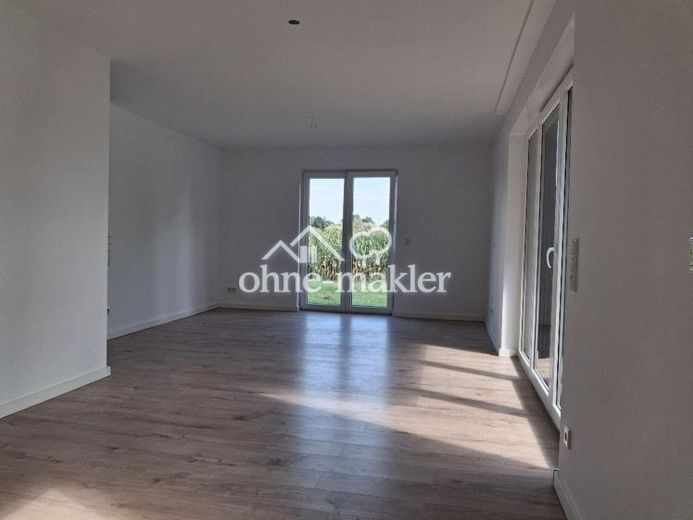 Moderne 3-Zimmer-Erdgeschosswohnung mit Terrasse und Carport in Bad Oeynhausen-Werste – Foto 1