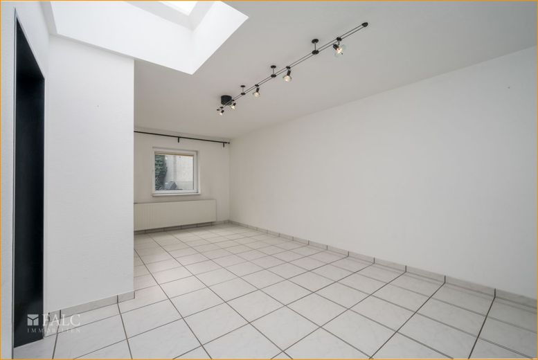Büro 3 Geschäftshaus