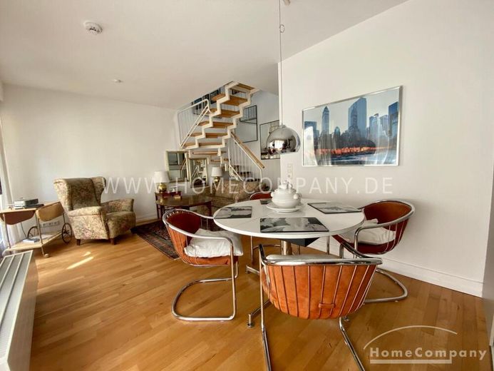 Schöne zentrale 3-Zimmerwohnung in Lübeck, möbliert – 2826fa775a2a181e4a4f6cdf51aa5d91fd1b731f.jpg