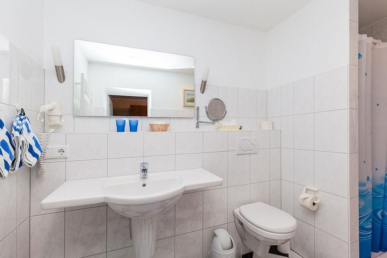 Acquistare una casa – hotel incluso! Appartamento di 140 m² + hotel + terreno di 8.907 m² – Foto 30