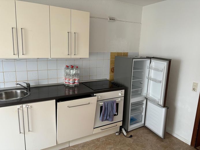 3-Zimmer-Wohnung mit Balkon im 1. OG in Hannover Oststadt – Foto 2